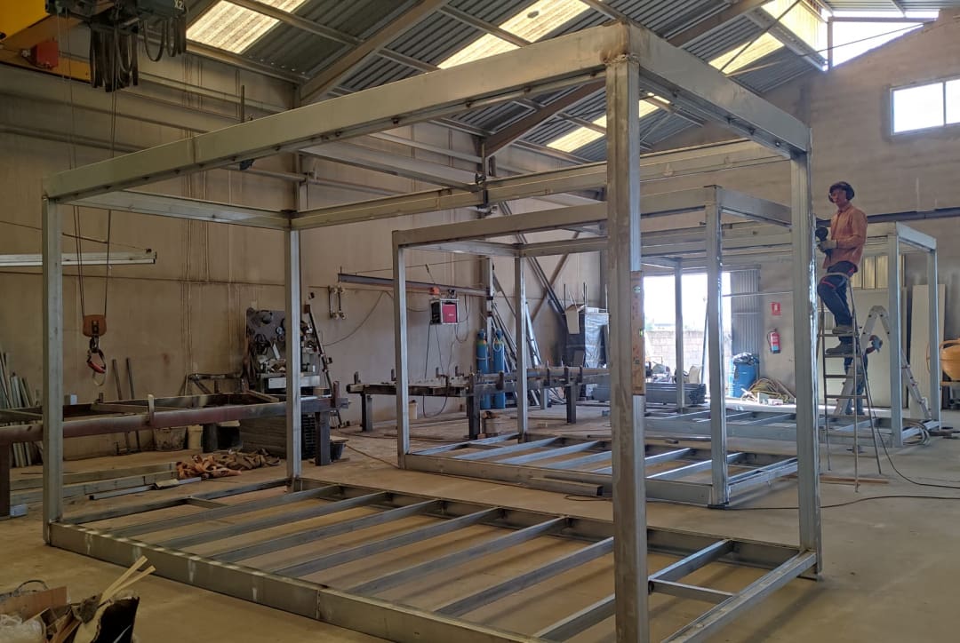 12 sobre nosotros imagen 2